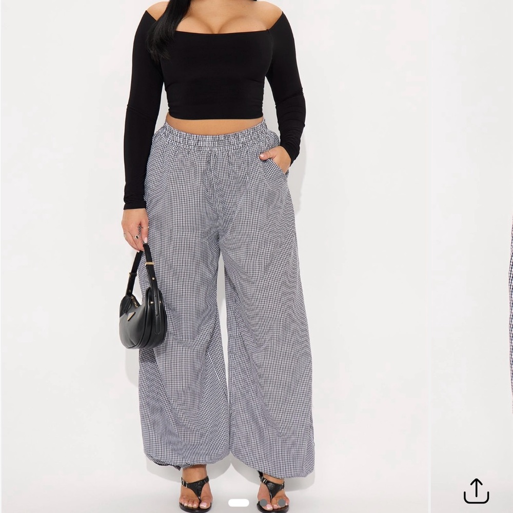 Fashion Nova Black and Gray Wide Leg Pants